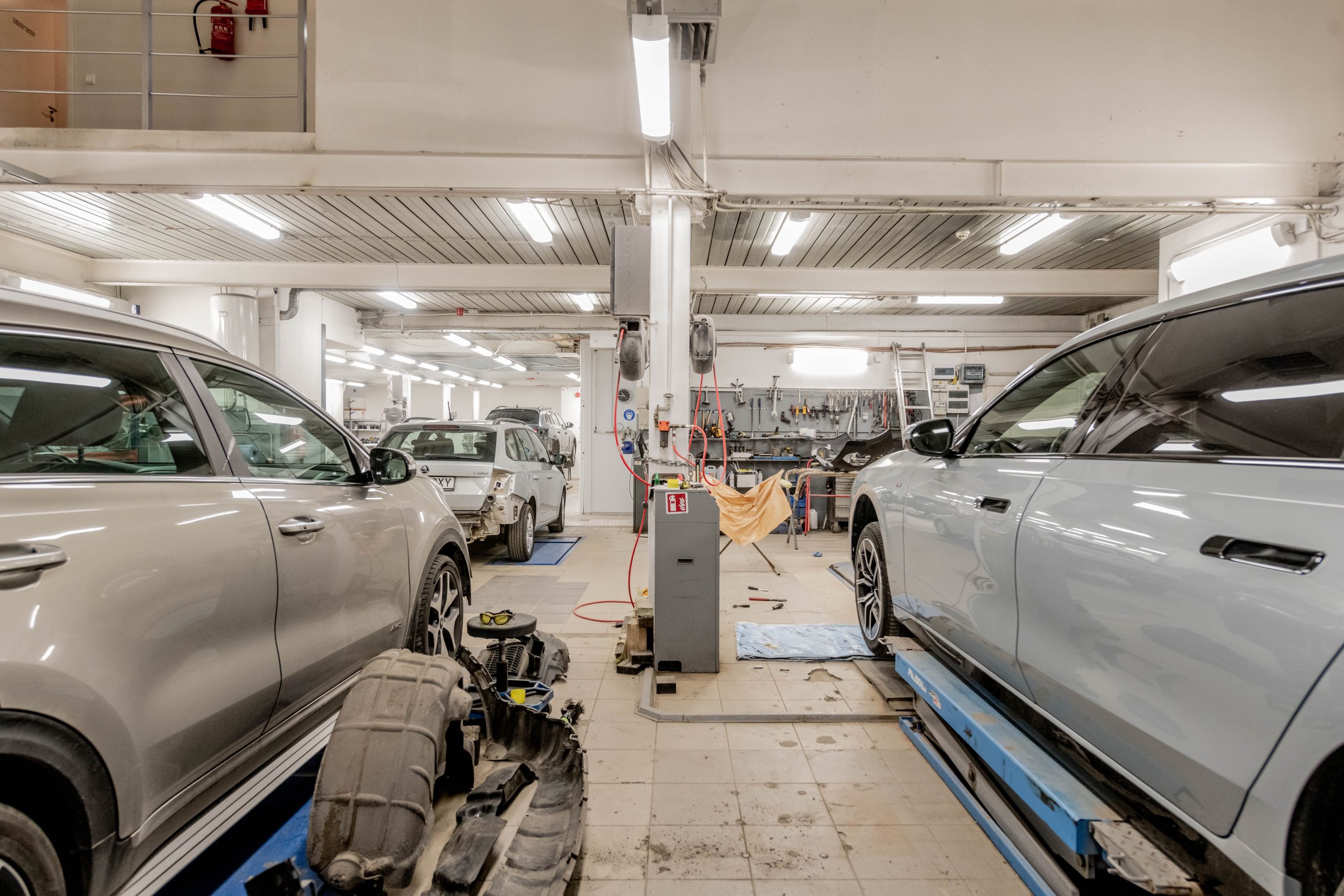 Atelier automobile entretien maintenance véhicules