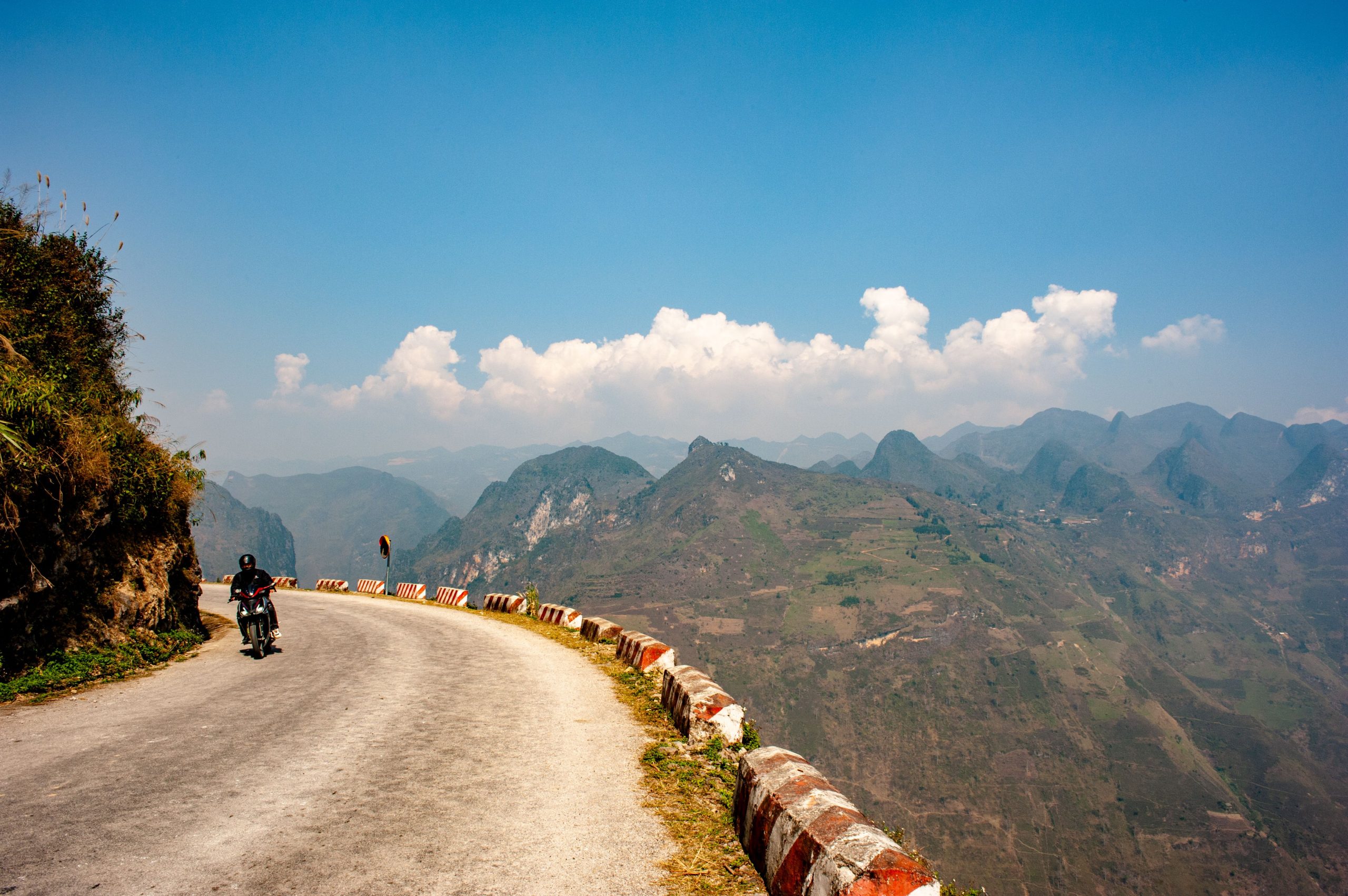 Motocycliste col Ma Pi Leng Vietnam